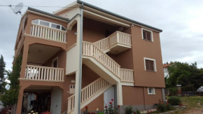 Apartment Luka